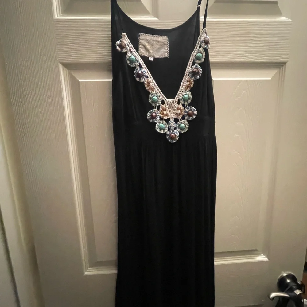 Soul Revival Black Midi Dress with Turquoise and Brown Accents - Picture 2 of 4